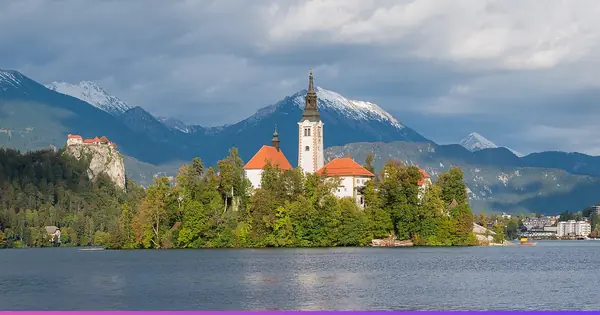 The Slovenian Dual: How a Tiny Language Kept a Grammatical Number Everyone Else Lost